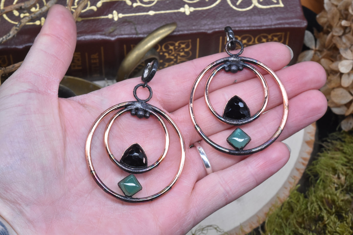 Black and green onyx in copper earrings