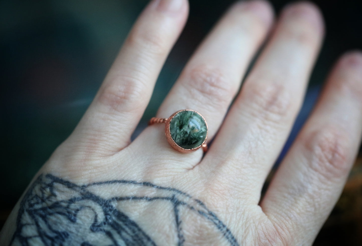 Seraphinite ring// size 5.5 U.S