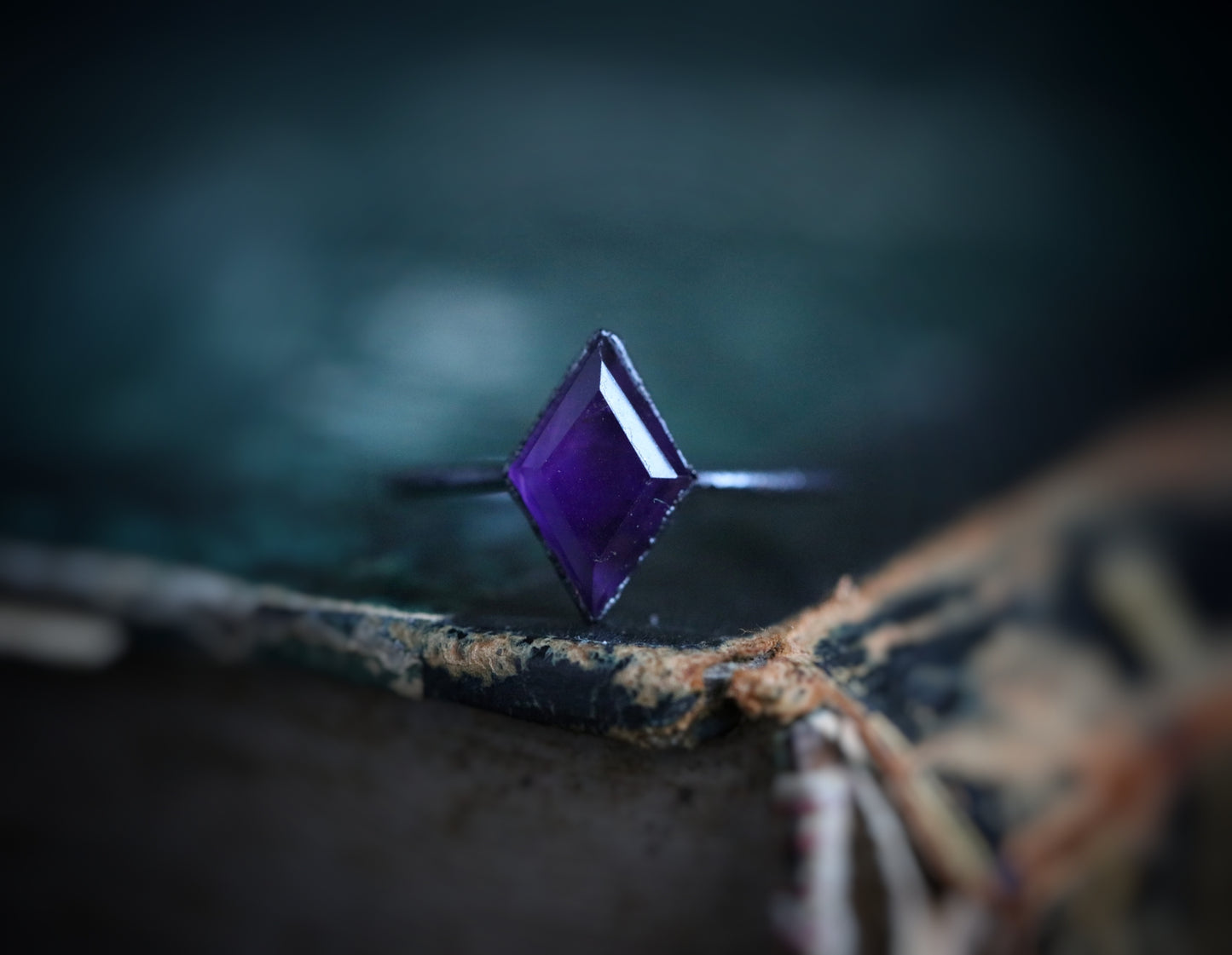 Amethyst ring// size 10 U.S